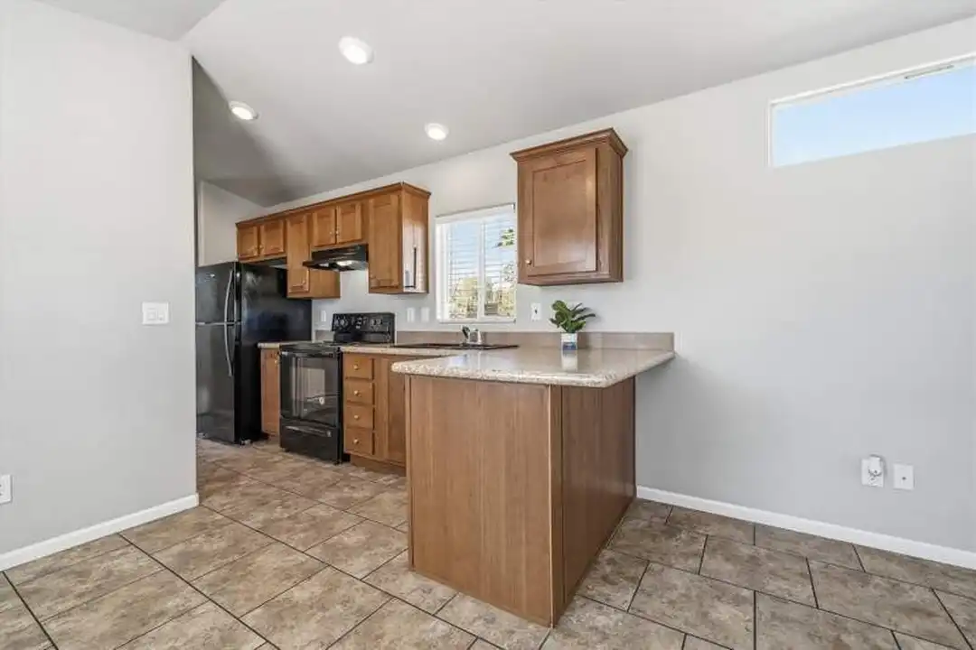 3431 N Flowing Wells Rd #46 - View 3