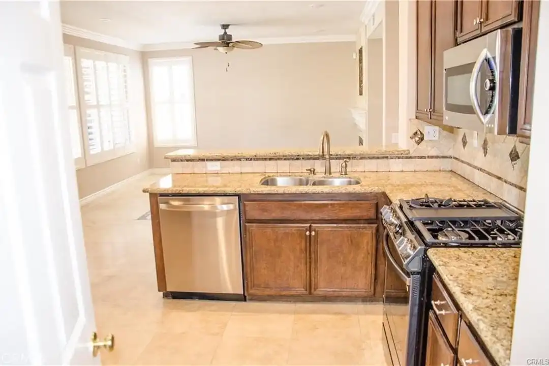 39715 Ashland Way - View 5