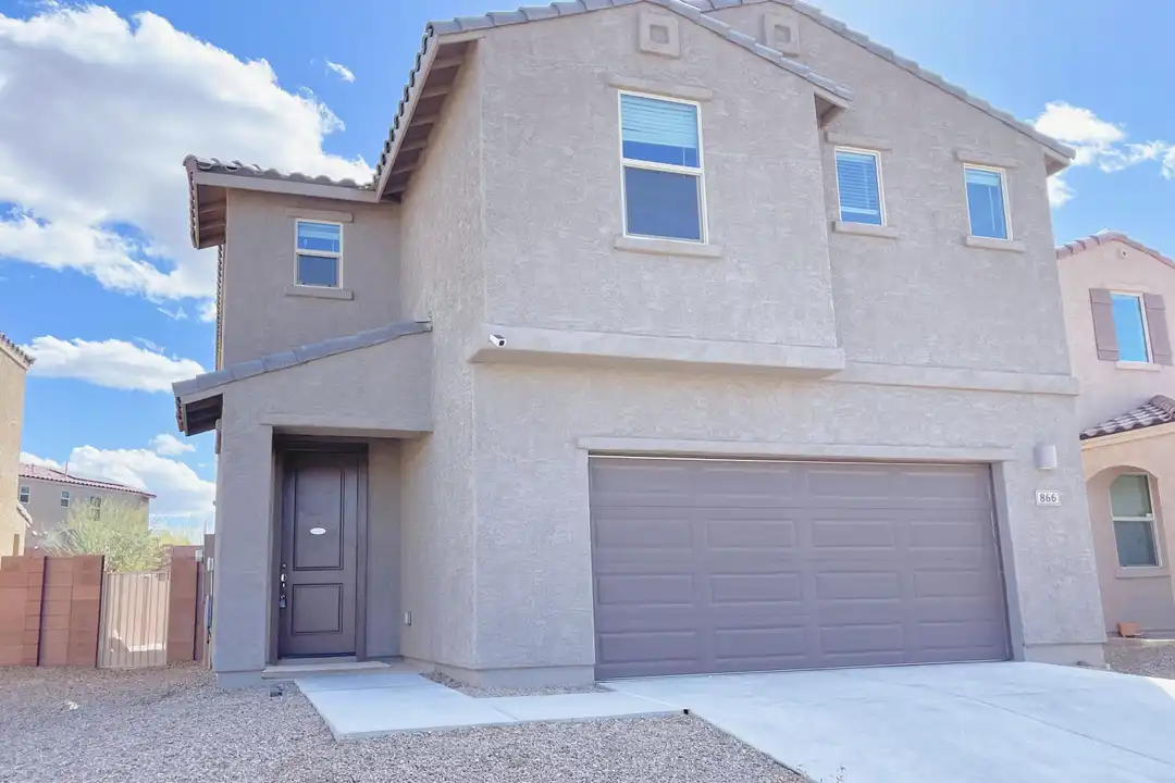 866 E Artesia Pl – photo 1