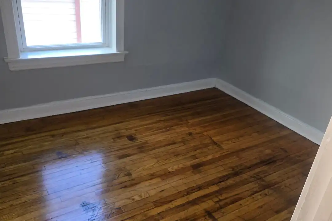 5519 S Throop St - View 2