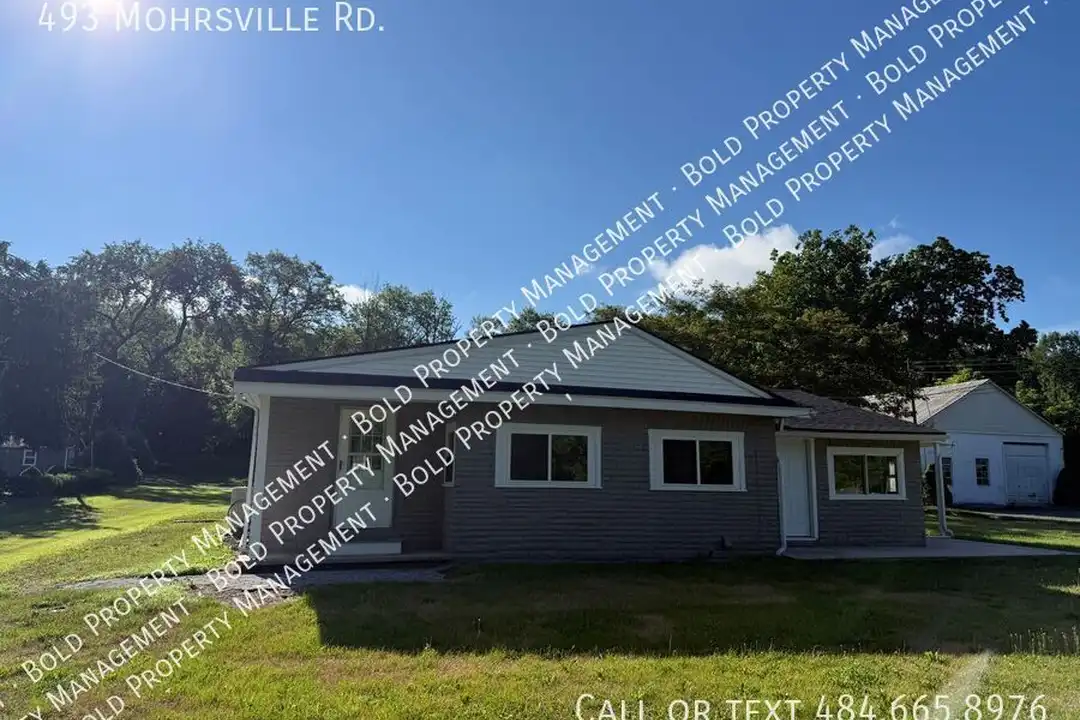 493 Mohrsville Rd – photo 1 of 19