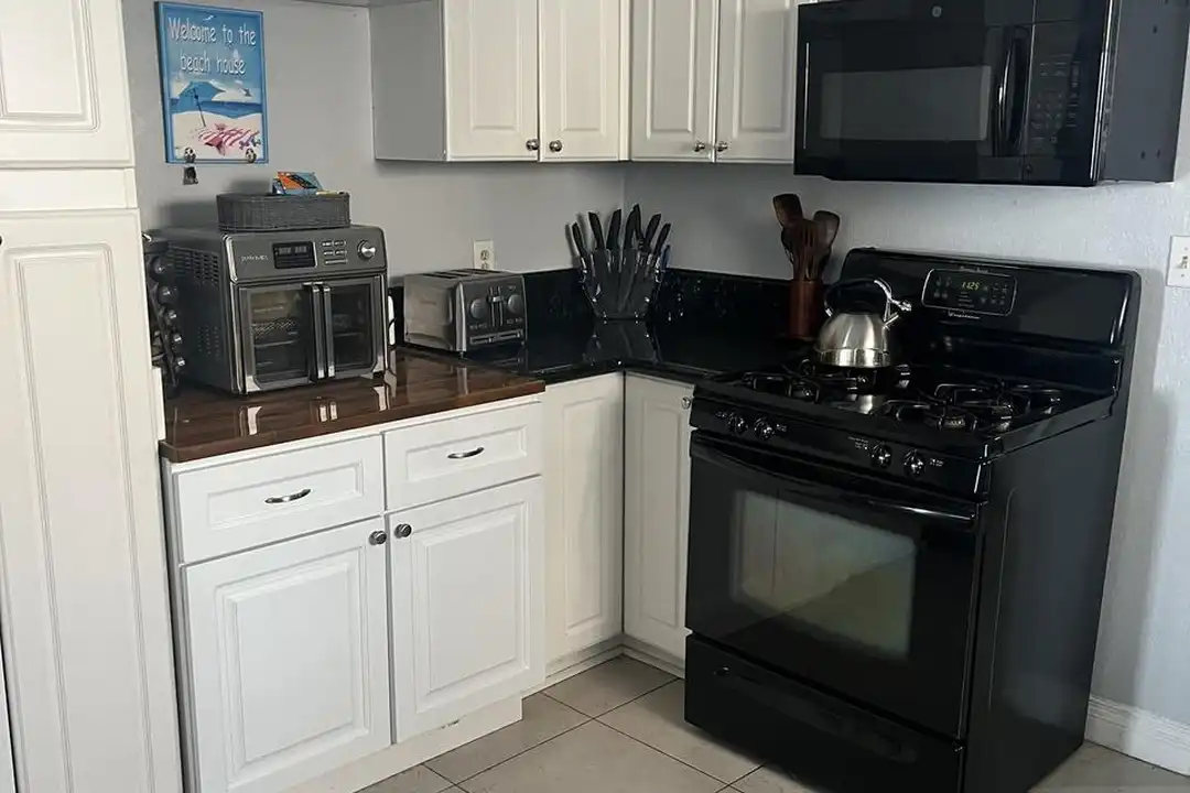 130 47th St - View 5