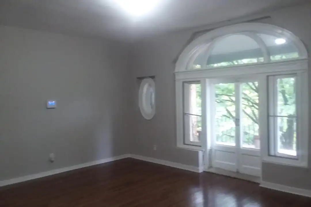2012 Mt Royal Terrace unit 3 - View 2