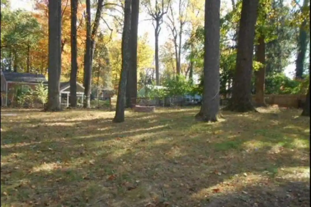 2905 Graham Rd - View 2