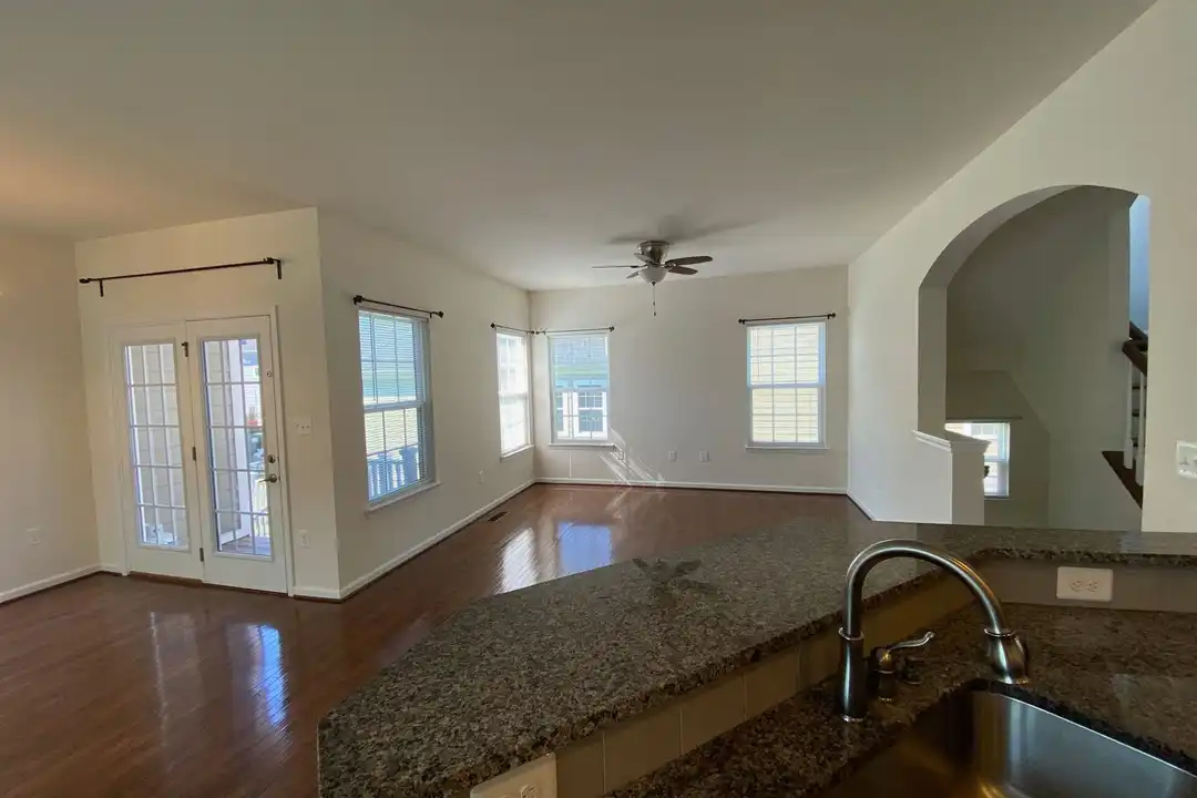 1956 Delila Dr - View 4