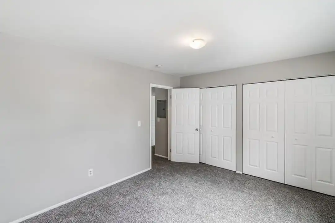 21880 Coolidge Hwy unit Apt 203 – pohled 4