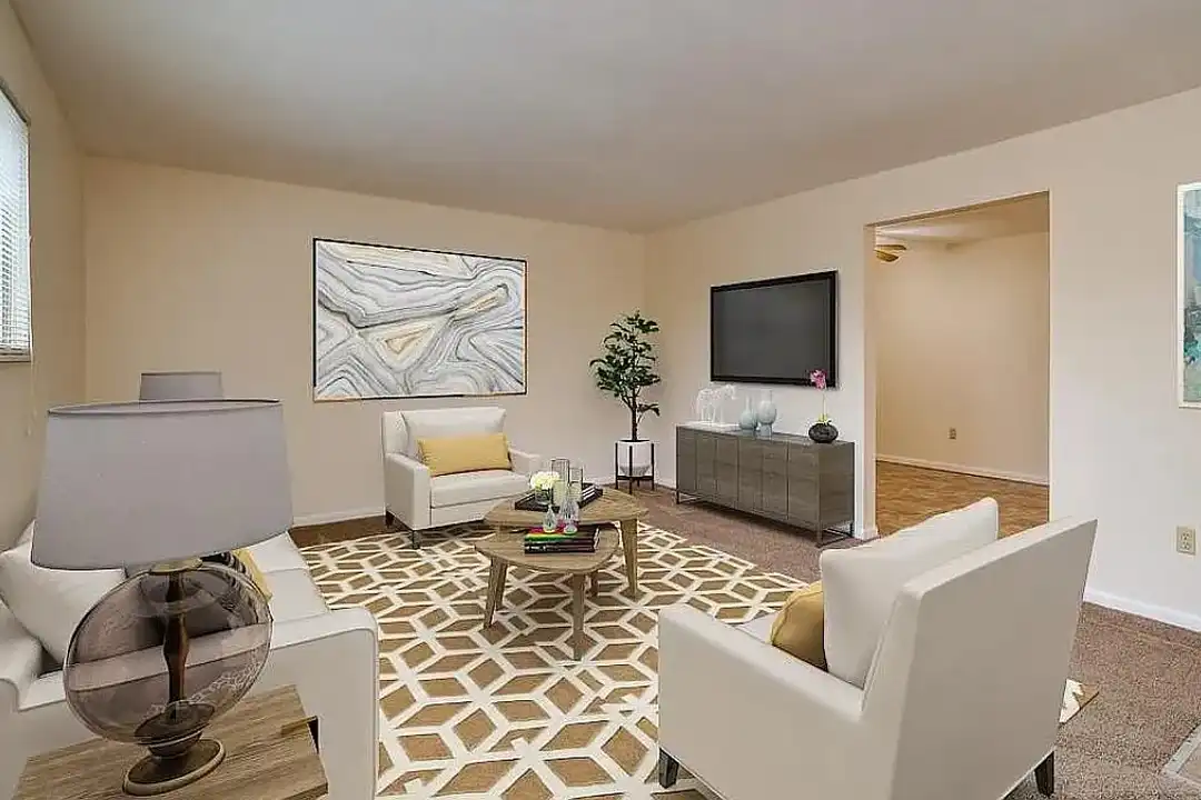 Spring Creek Apartments – photo 1 of 14