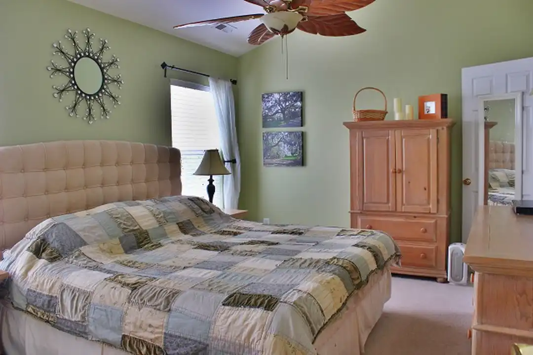 1008 Goldmist Ln - More