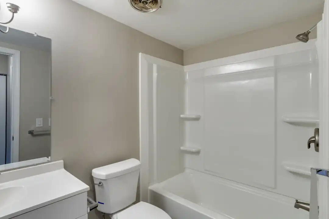 17020 Raupp Rd unit 108 - View 4