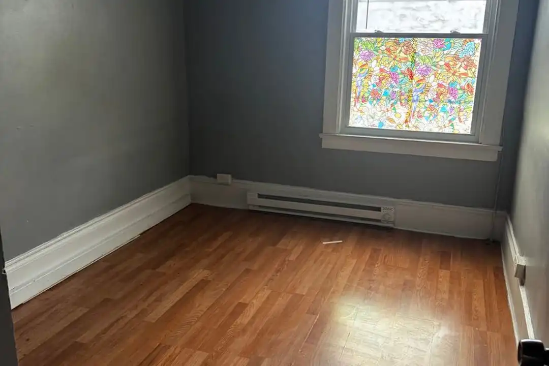 9502 Miles Ave unit Unit #3 – photo 1