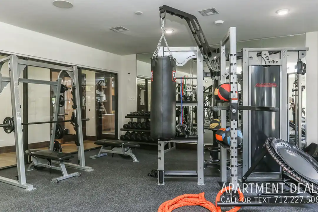 19008 Mission Park Dr - View 5