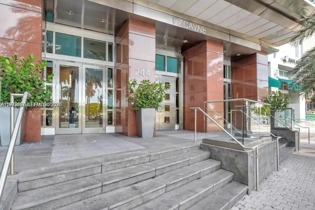 244 Biscayne Blvd #440 - View 4