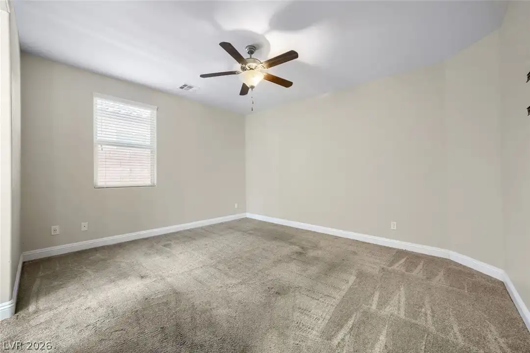 7524 Old Compton St - More