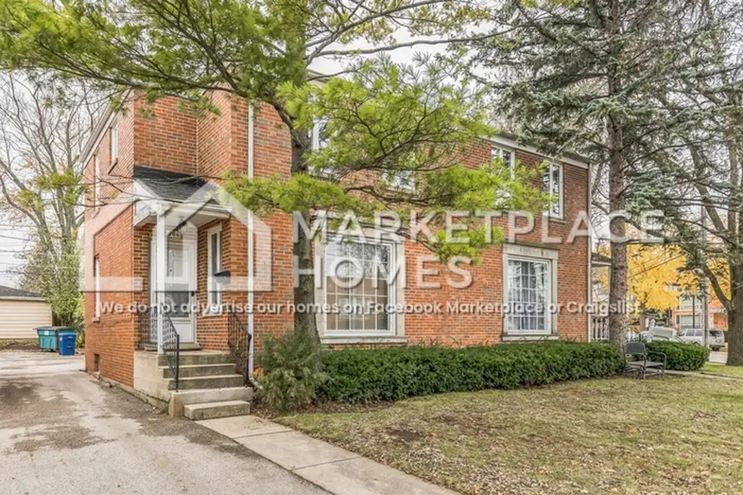706 Broadview Ave - View 2