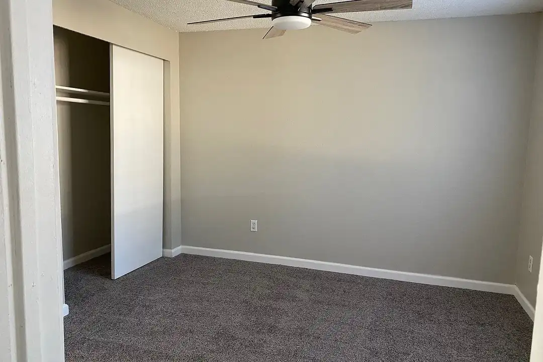 Malibu Apartments - More