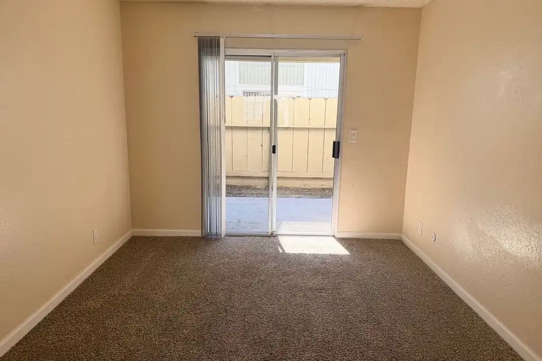 Granada Apartments - View 2