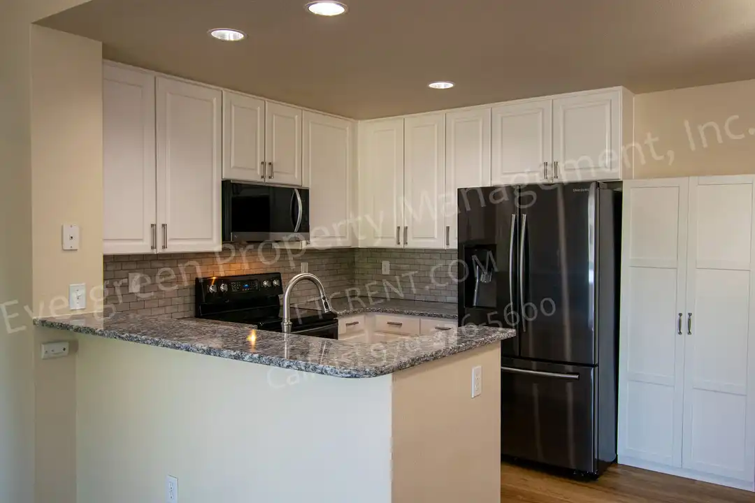 Apartment in Fort Collins - More