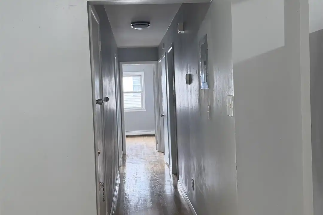 78 W 54th St unit 1 - View 5