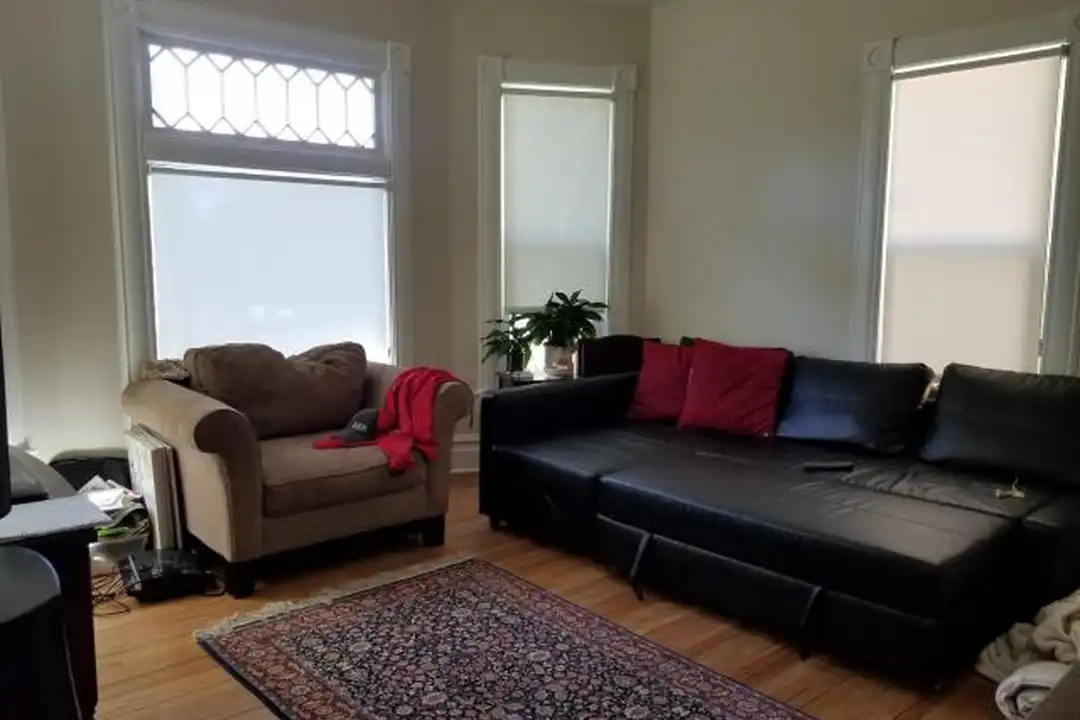 809 S 900 E - View 4