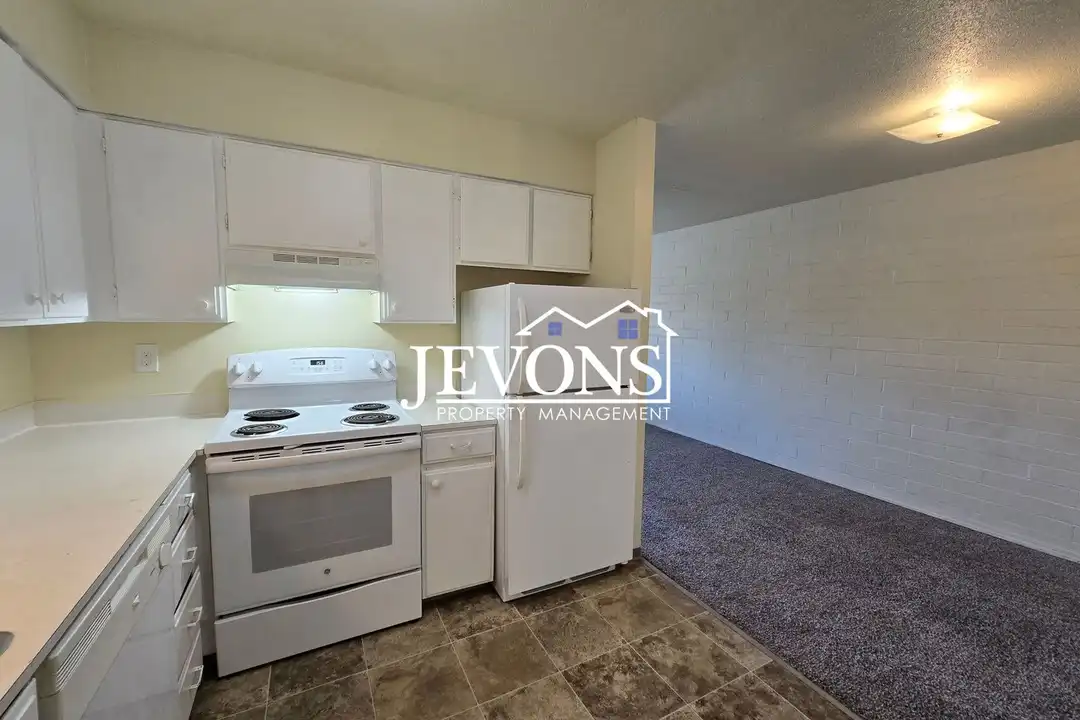 Apartment in Yakima - View 4