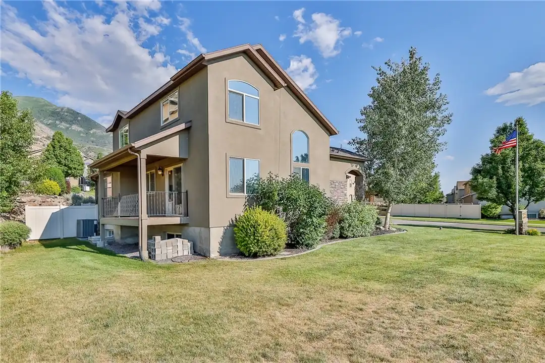 3878 Morgan Blvd - View 4