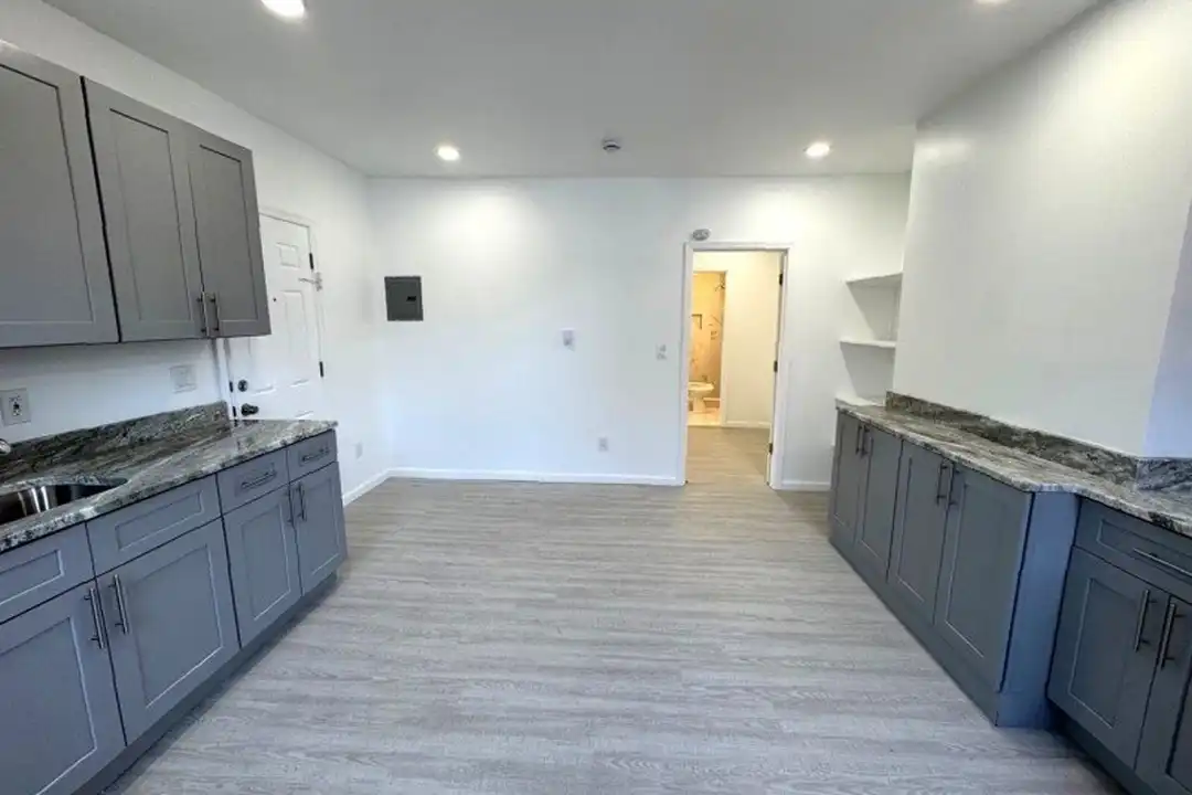 76-78 Market St #1 - View 4