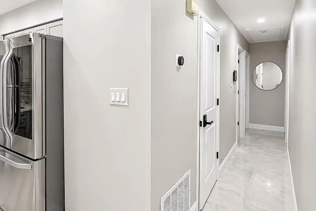 51 Chiswick Dr unit 1 - View 6