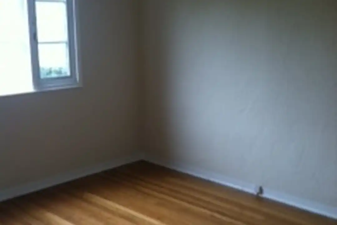 Apartment in Santa Barbara - View 5