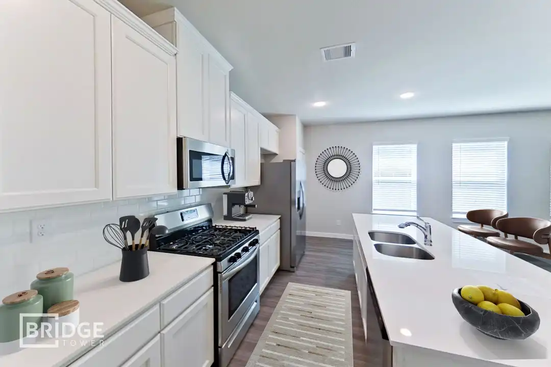 312 Huisache St - View 4