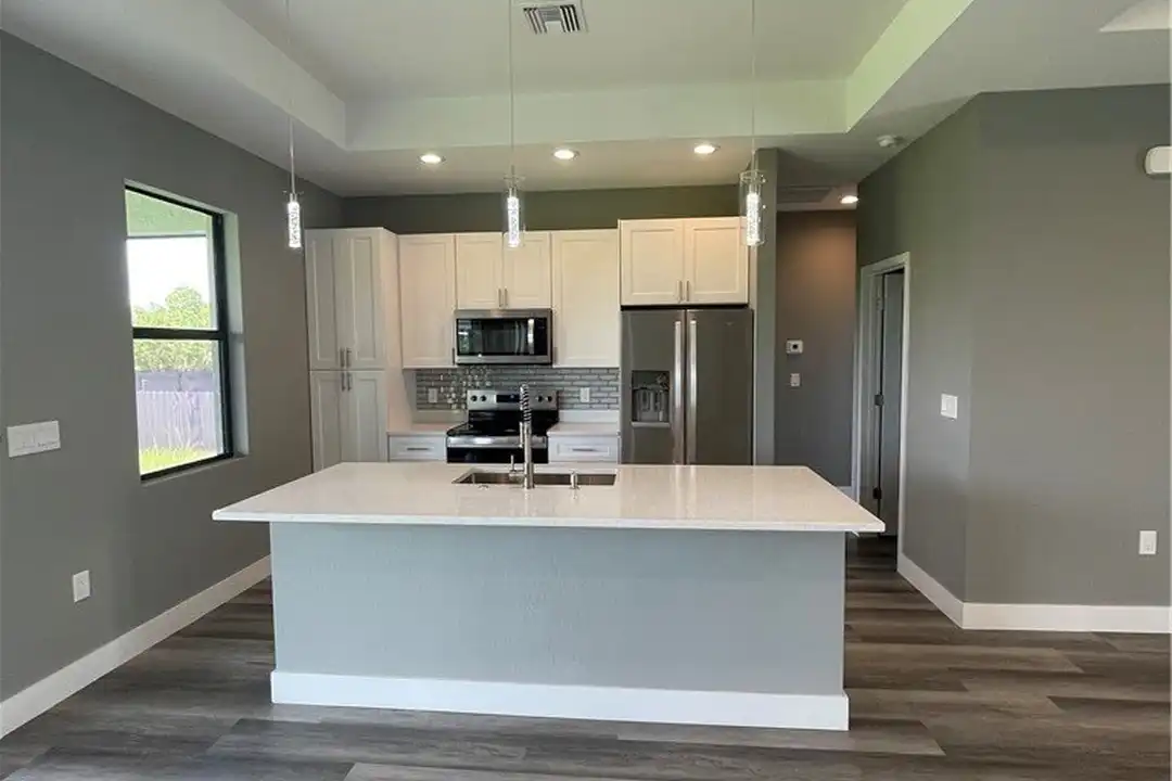 House in Lehigh Acres - More