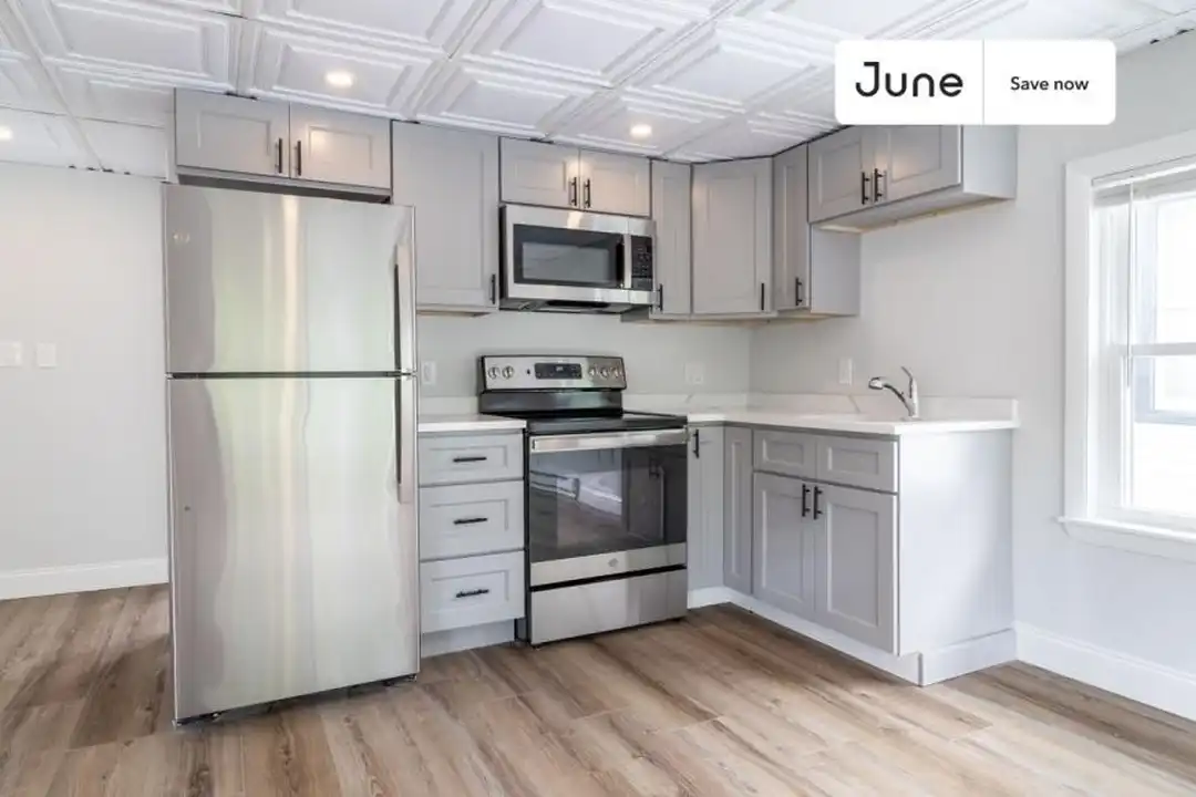 102 Cross St - View 3