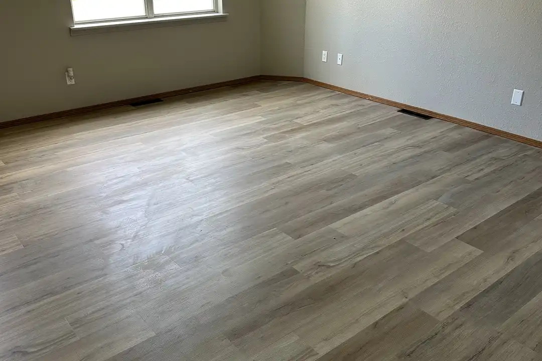 420 Clarke Dr - View 4