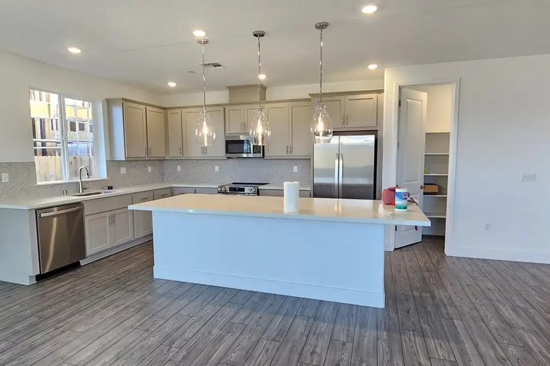 House in Manteca - View 3