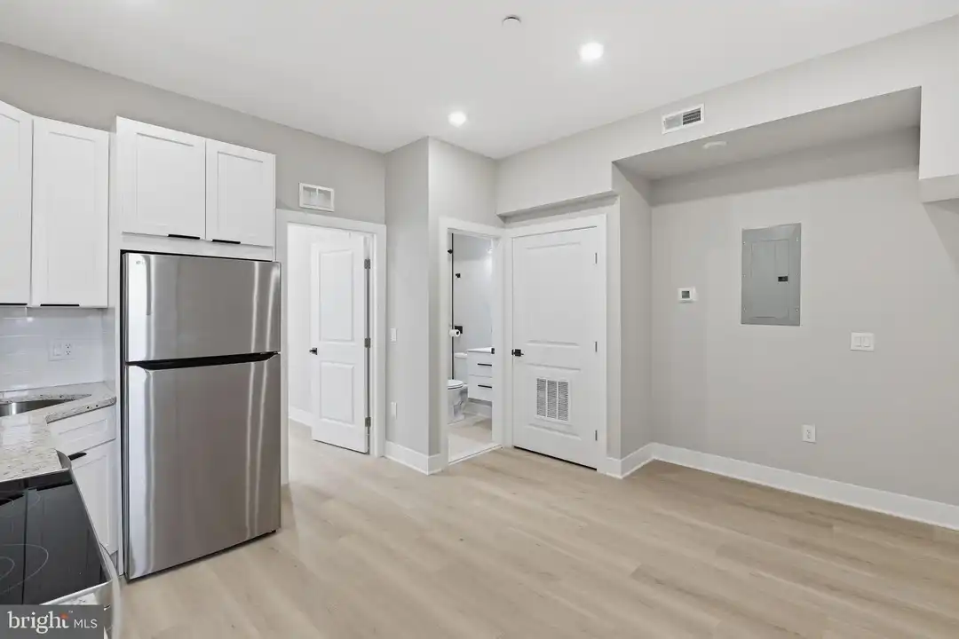 856 N 19th St #3 – pohled 5