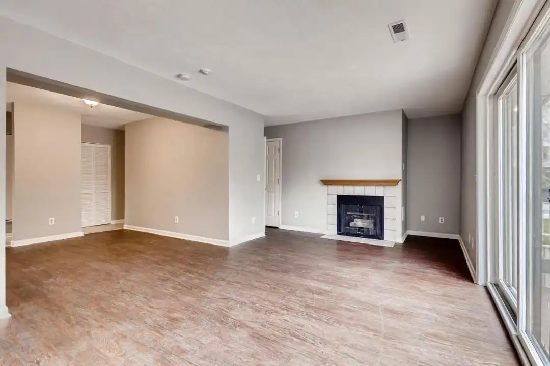6425 S Dayton St unit 107 - View 6