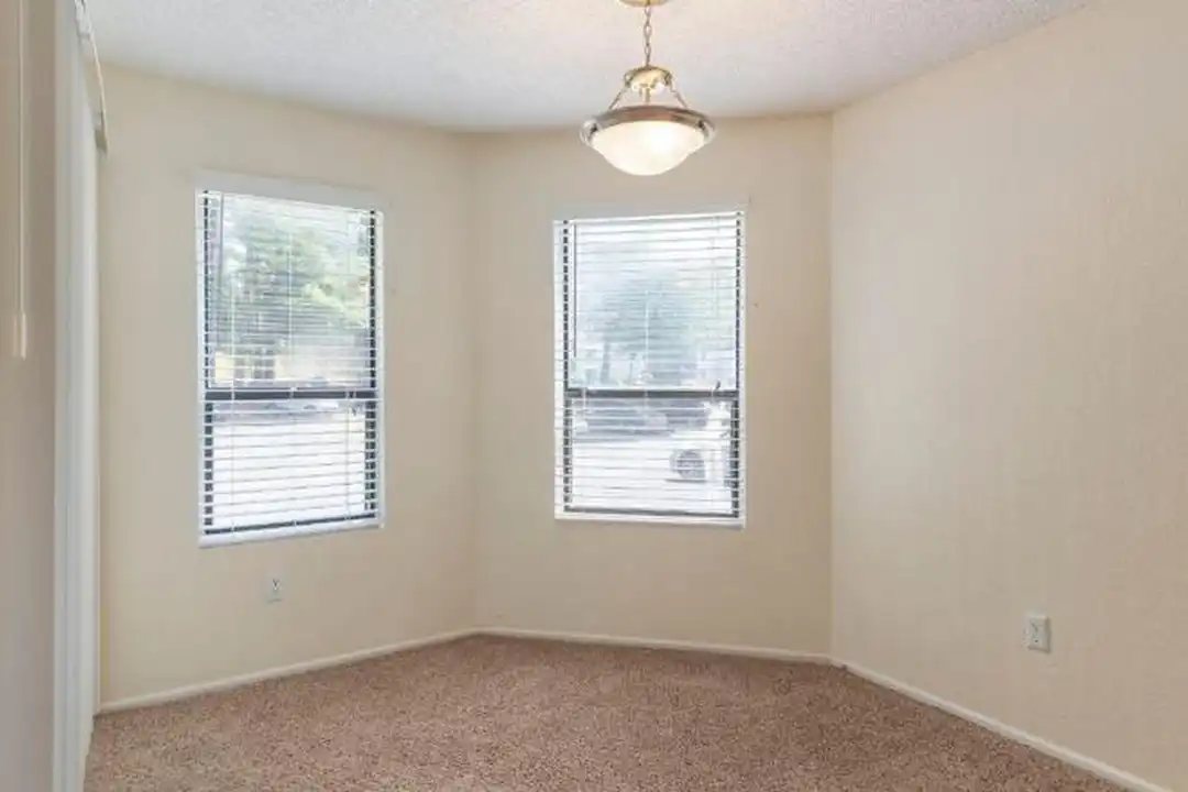 7916 Harris Hill Ln - View 6