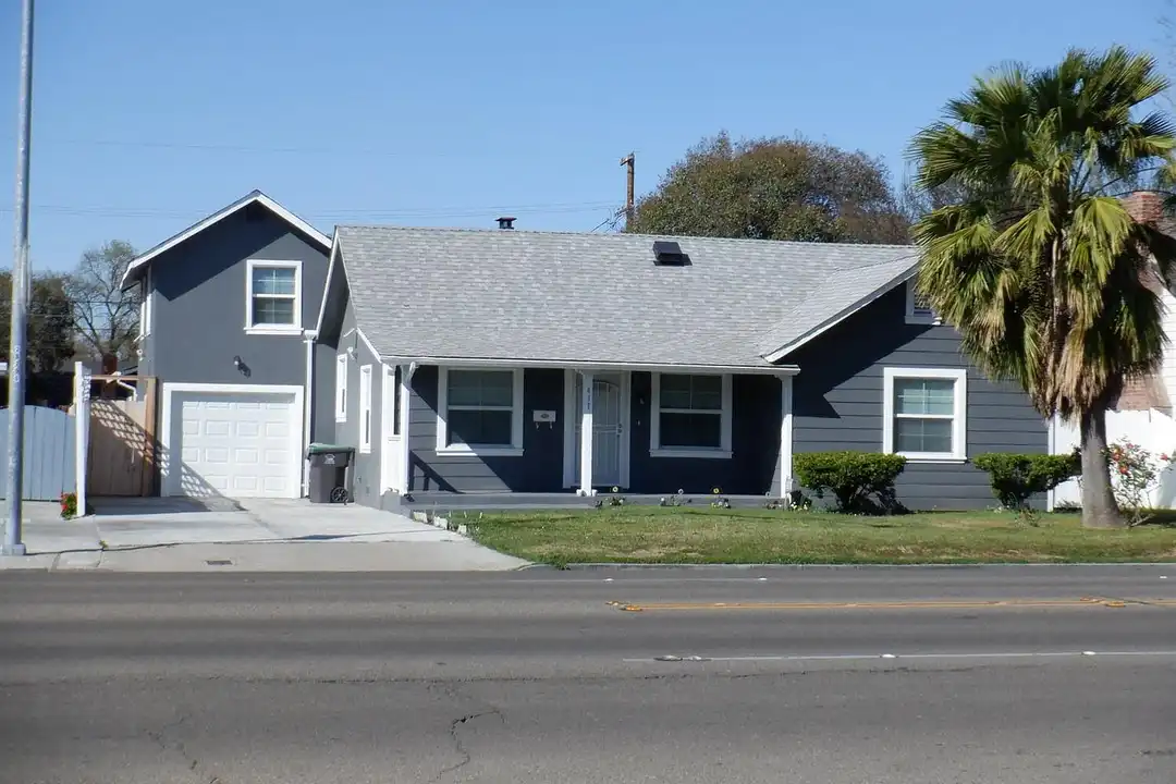 417 W Swain Rd – photo 1