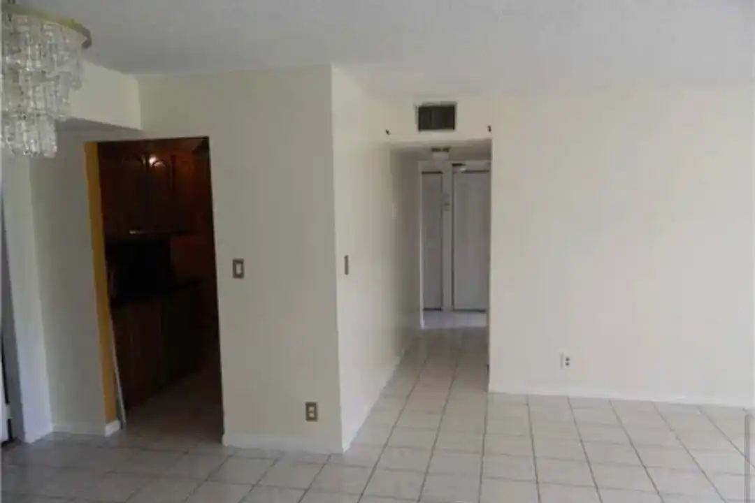 3730 NW 88th Ave unit 147 - View 6