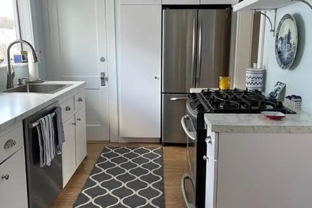 508 Passaic Ave - More