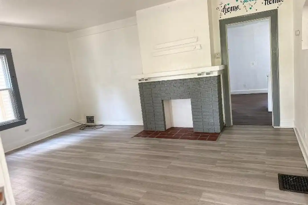 1029 Homer Ave – photo 1