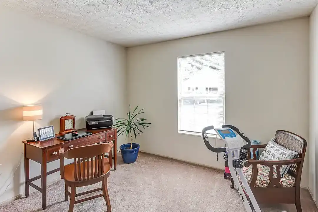 Ashland Eagleview Apartments – photo 1 of 21