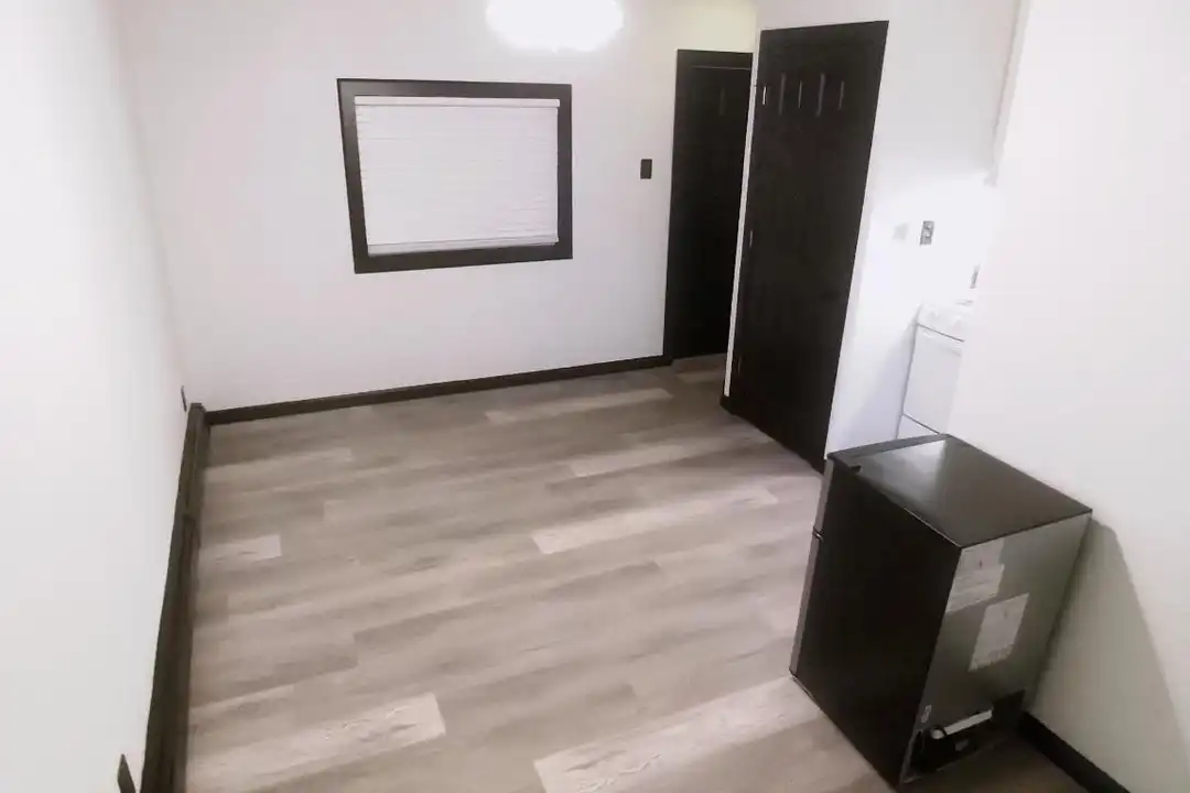 510 Main St unit 5 - View 3