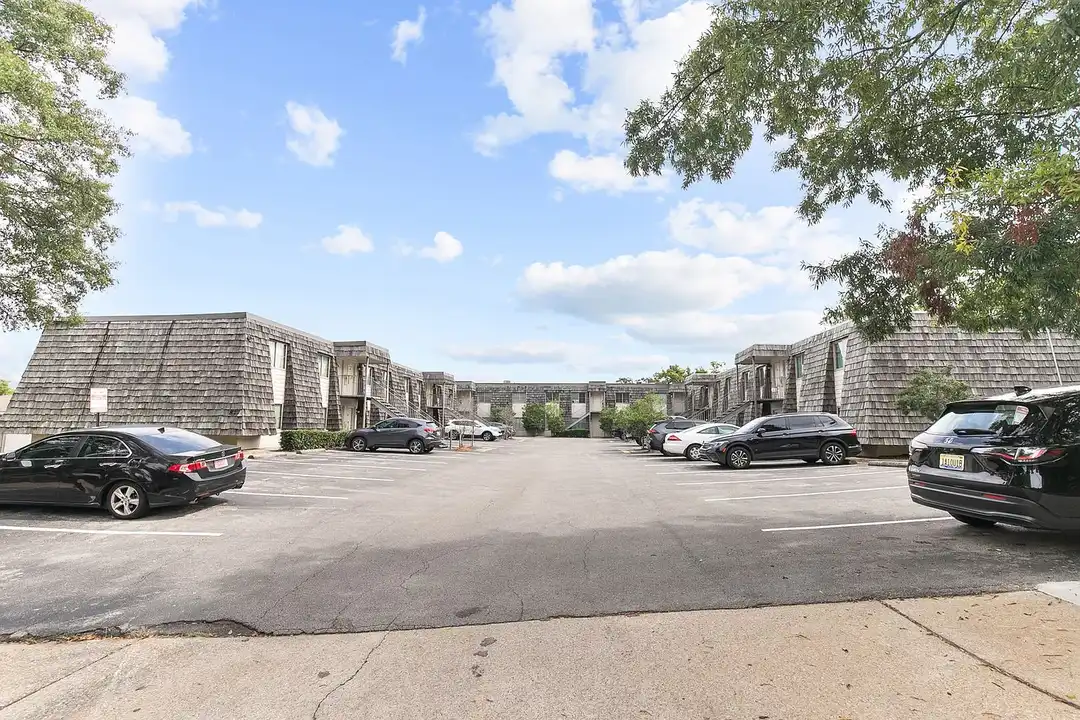 Linridge Apartments – photo 1