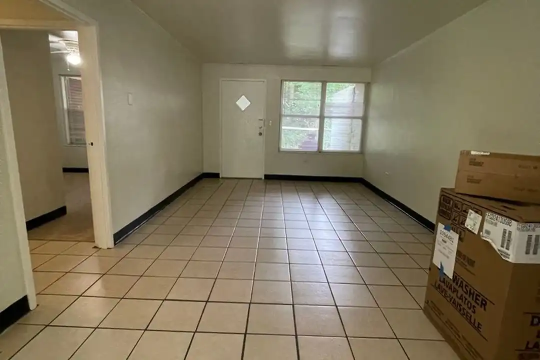 1025 Venita Dr - View 2