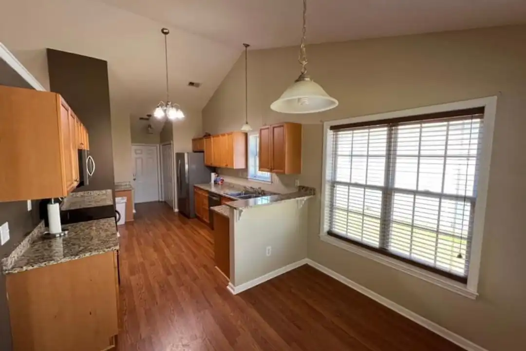149 Southborough Ln - View 3