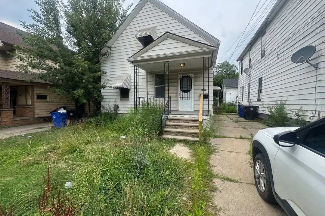 6401 Gertrude Ave unit Front Unit – photo 1
