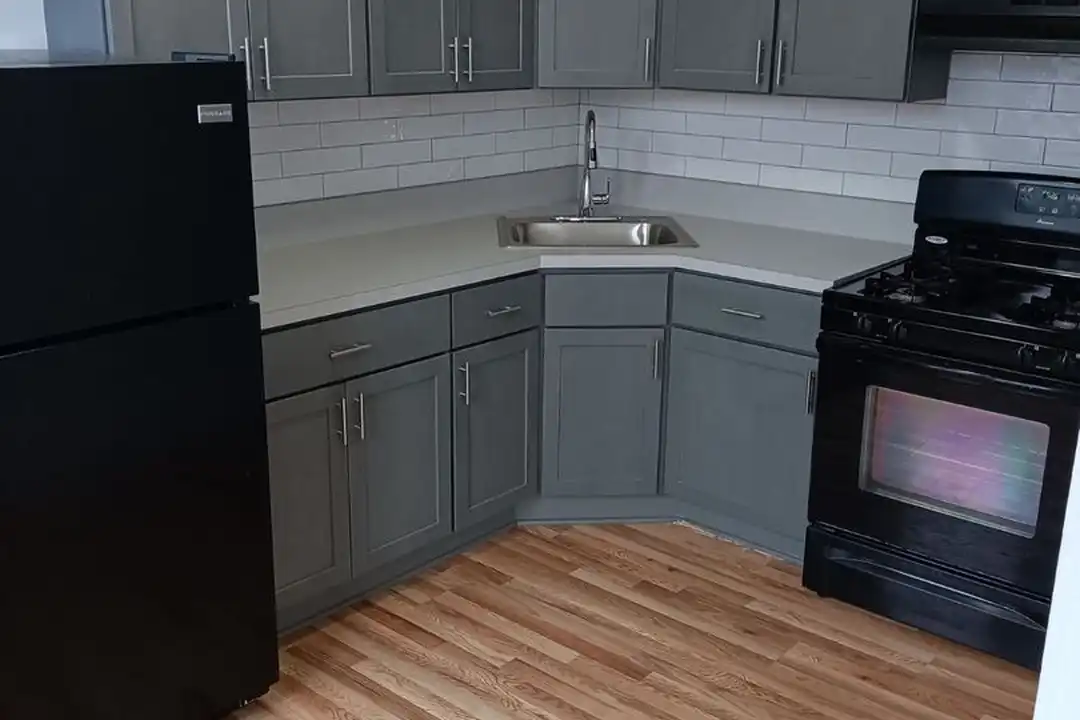 120 Rutgers St - View 2