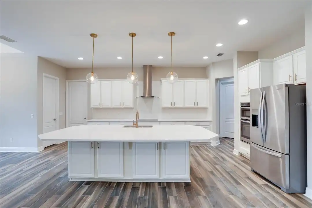 7849 Freestyle Ln - More