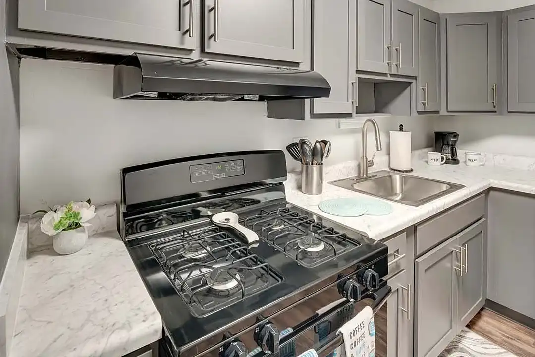 Apartment in Columbus, Franklin County - View 3