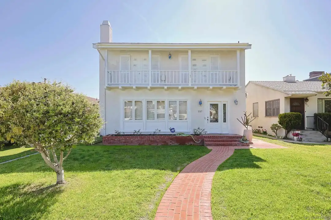 237 E Ave – photo 1